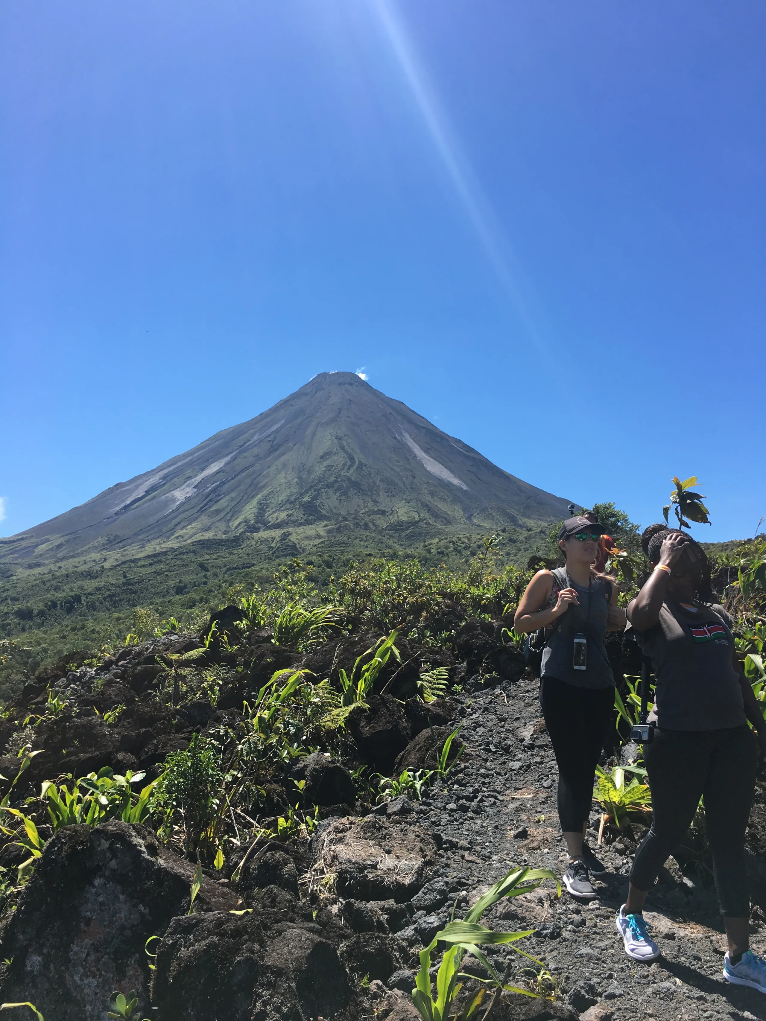 Minicombo 2 (Caminata al Volcán + Catarata de La Fortuna + Almuerzo) - 10